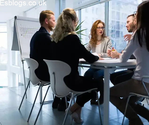 How Telecom Recruitment and Executive Search Help Businesses Hire the Right Talent